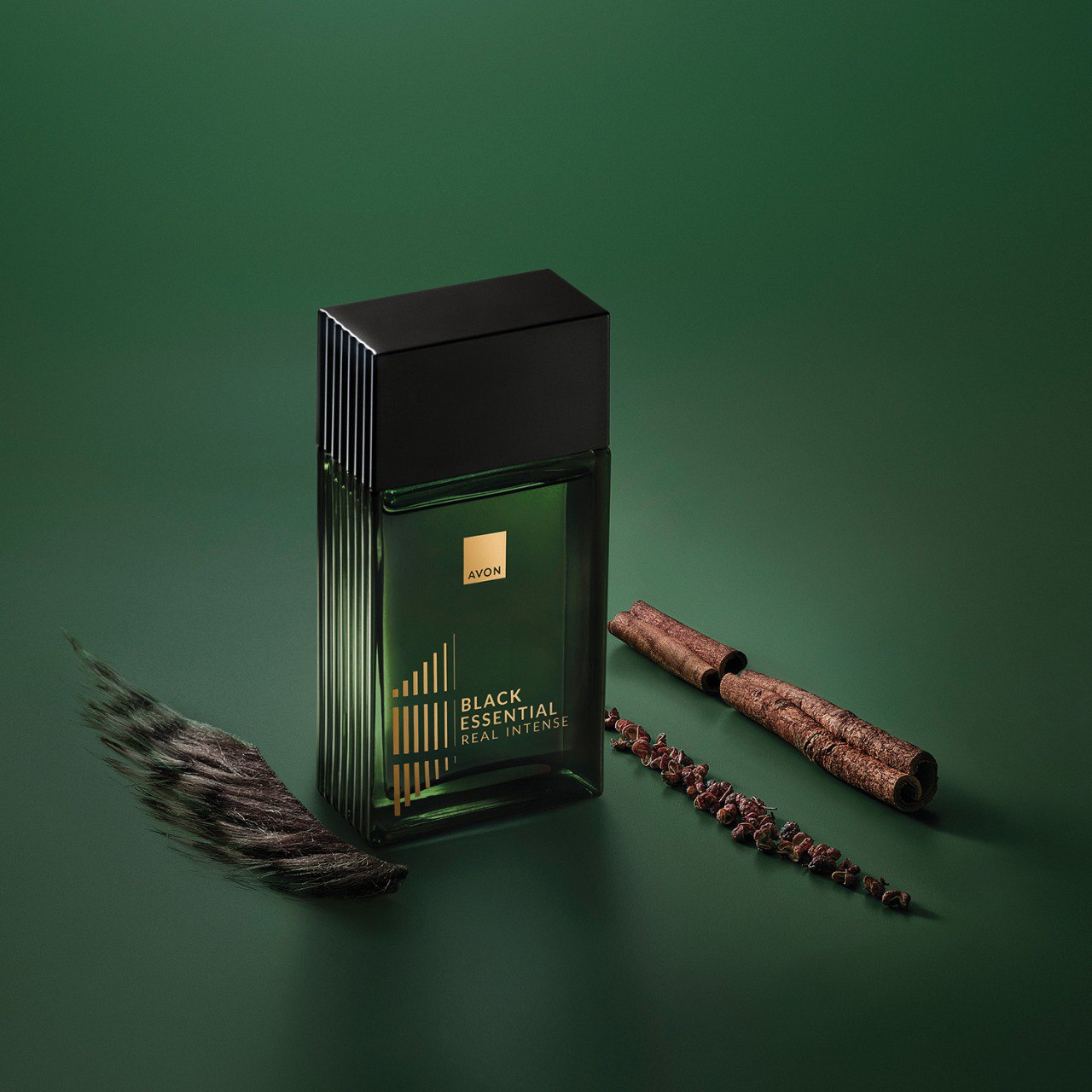 Black Essential Real Intense Deo Colônia 100 ml