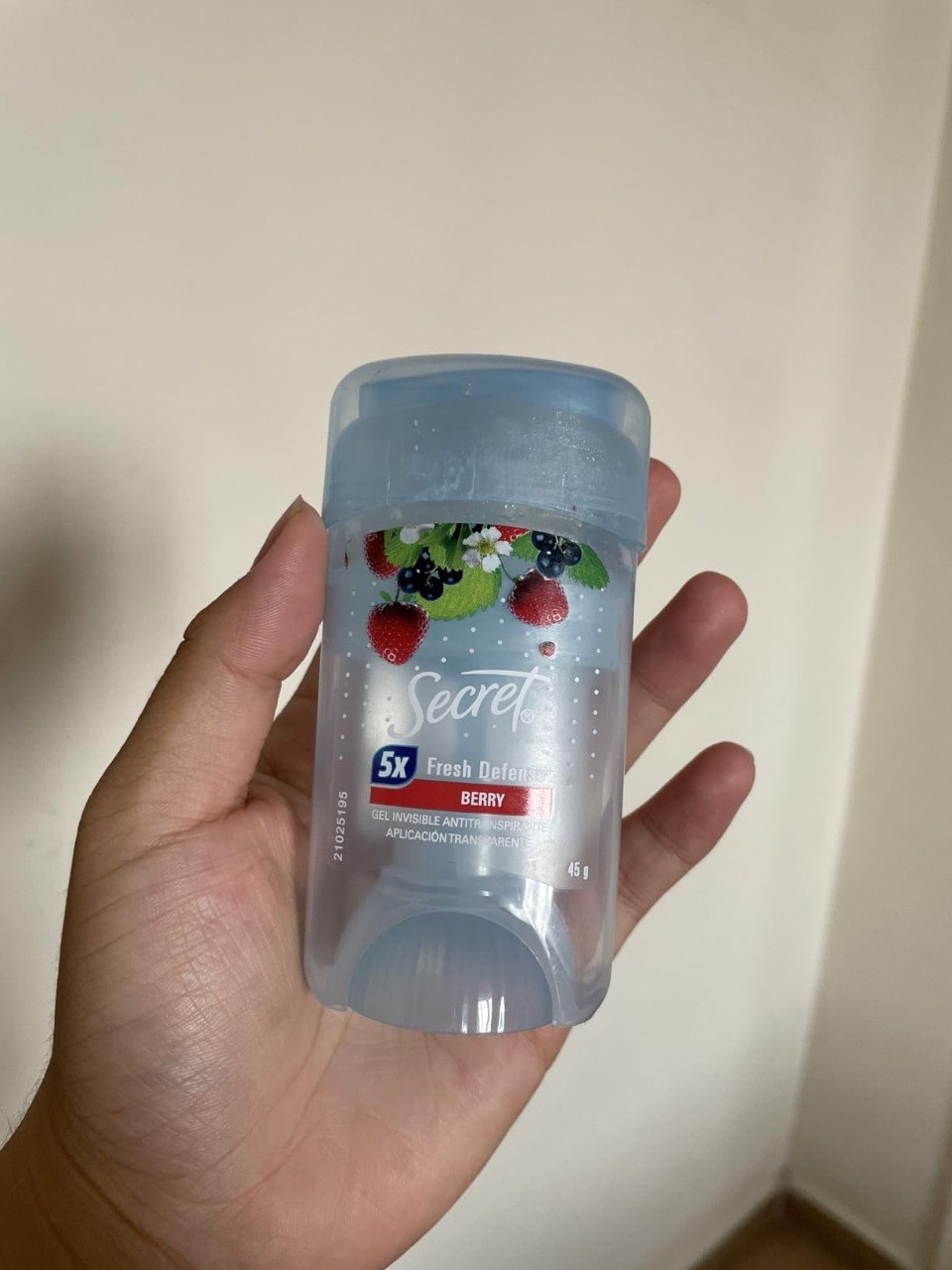 Desodorante Antitranspirante em Gel Berry, Frutas Vermelhas 45g