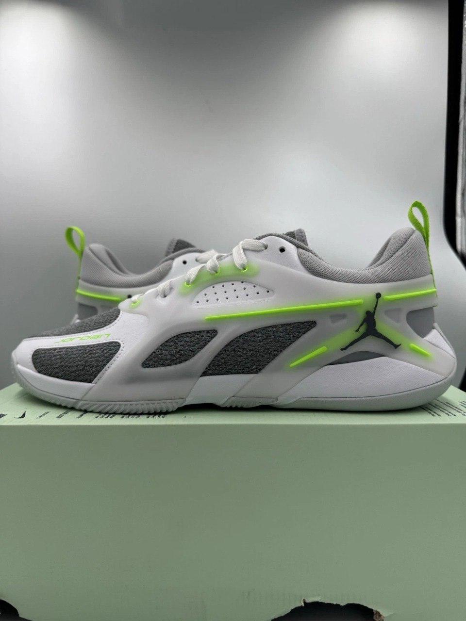 Tênis Jordan Heir Feminino - Tam. 35