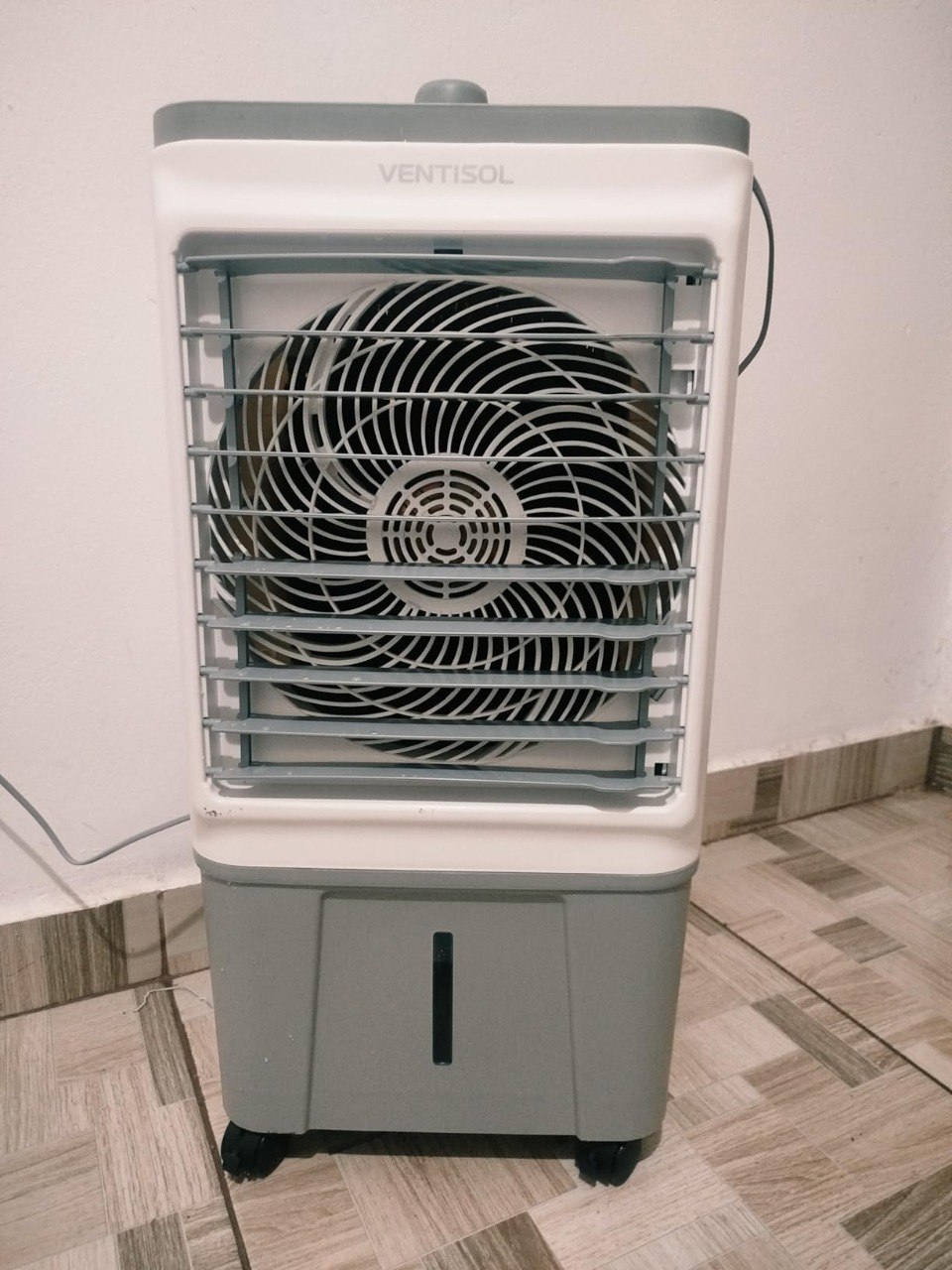 Ventisol Climatizador CLIN 16-01 127v br/cz