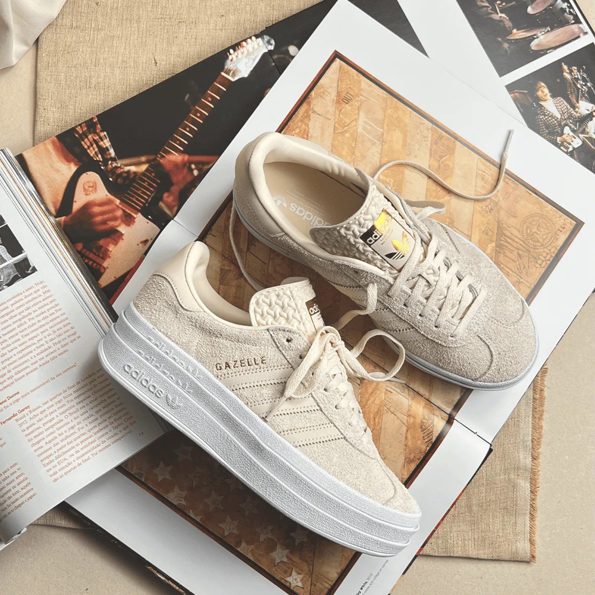 Tênis adidas Gazelle Bold Feminino