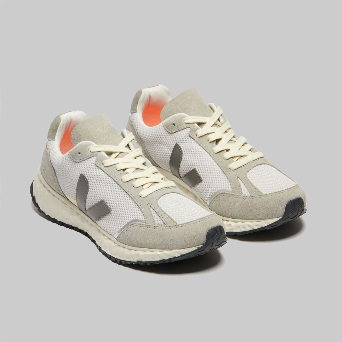 Tênis Veja Condor Royale Feminino