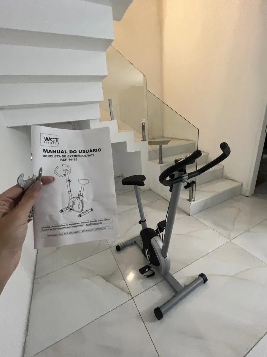 Bicicleta Vertical Ergométrica De Exercícios