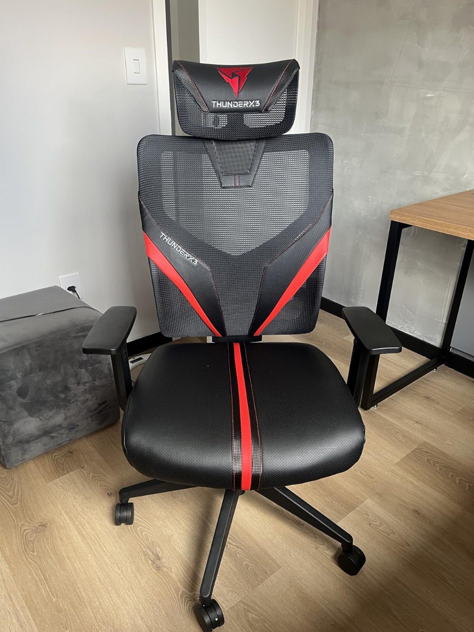 Cadeira Ergonômica Yama1 Vermelha ThunderX3