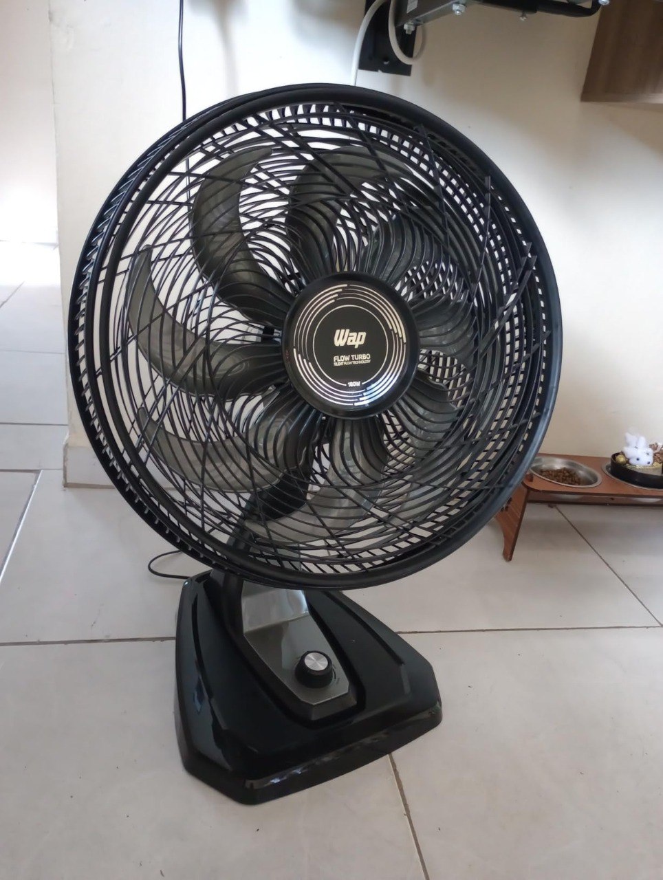 Ventilador de Mesa e Parede 50cm FLOW TURBO
