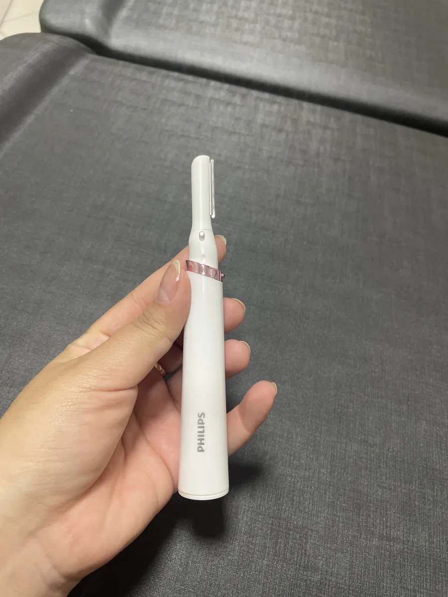 Aparador De Pelos Faciais Sem Fio Philips Hp6389/00