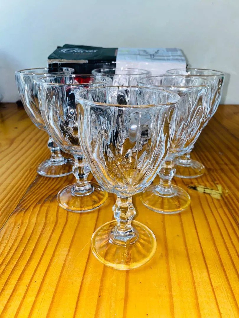 Jogo De Taças De Vidro Diamond Cristal 340ml 6 Peças