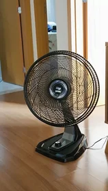 Ventilador de Mesa e Parede 8 Pás 127V Wap Flow Turbo 180W
